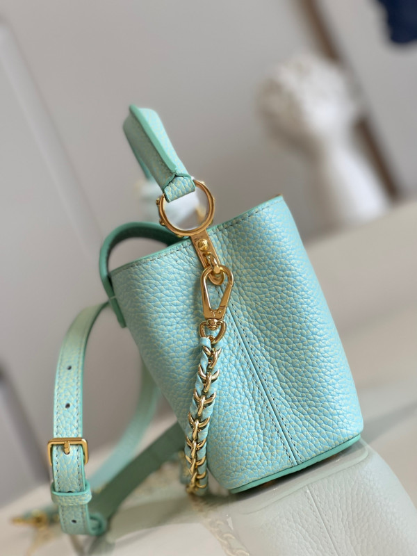 l0*is V*t0n capucines mini