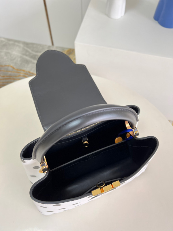 l0*is V*t0n capucines mm