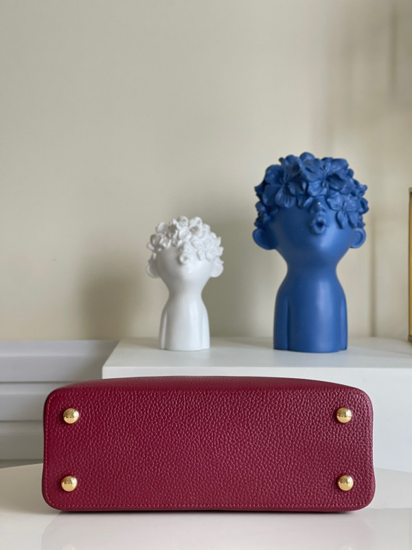 l0*is V*t0n capucines bb