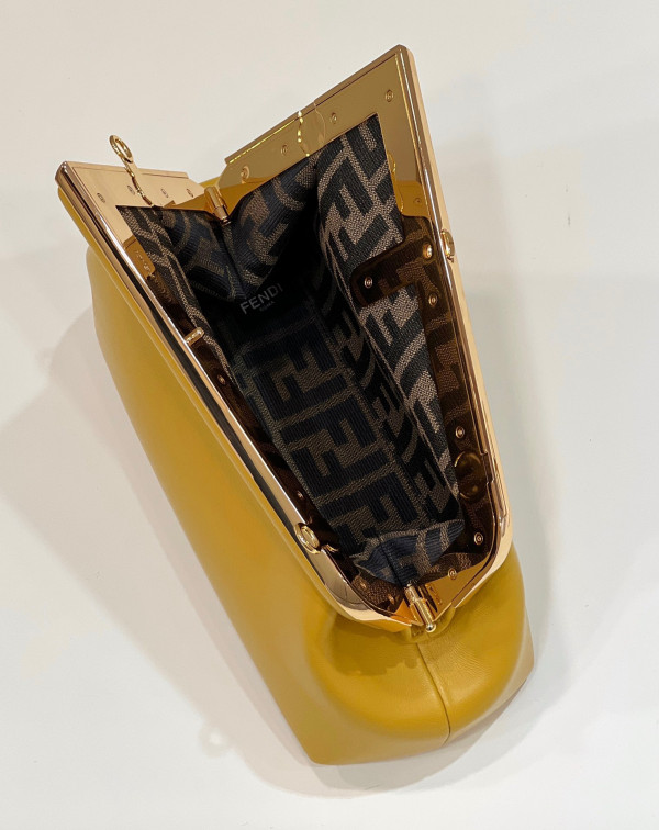 F**di first-32.5-15-23.5cm