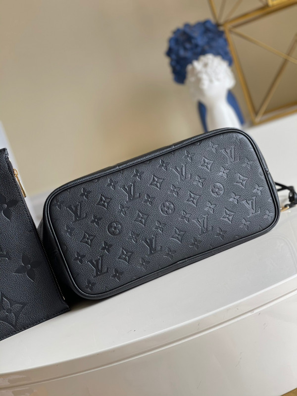 l0*is V*t0n neverfull mm