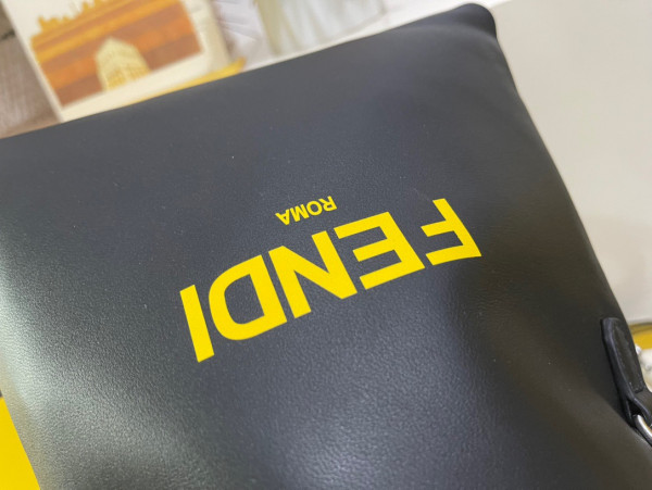 F**di pack small pouch