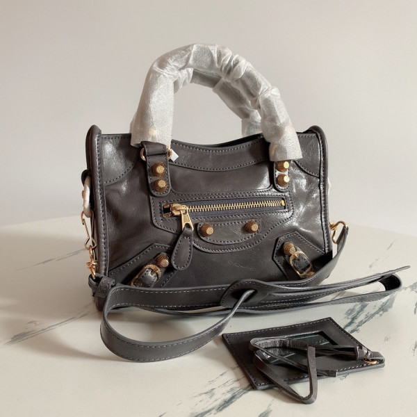 Ba*len*cia*ga classic city