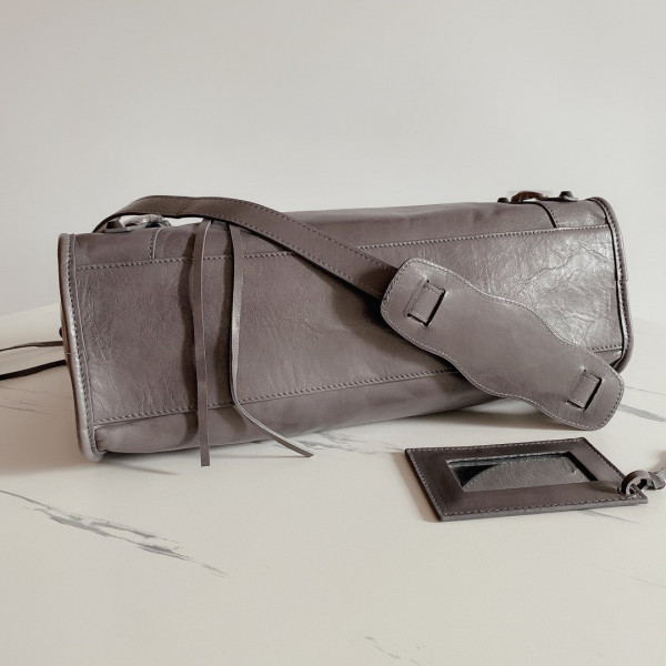 Ba*len*cia*ga classic city