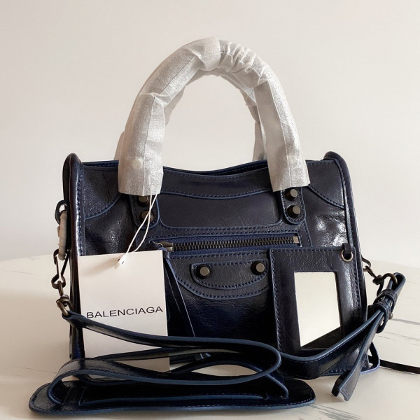 Ba*len*cia*ga classic city