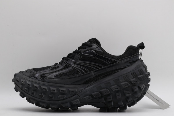 Ba*len*cia*ga defender sneaker