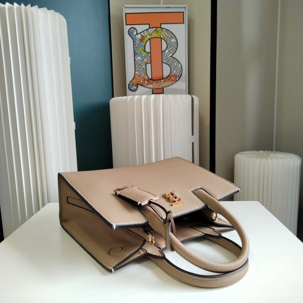 B**rry small frances bag