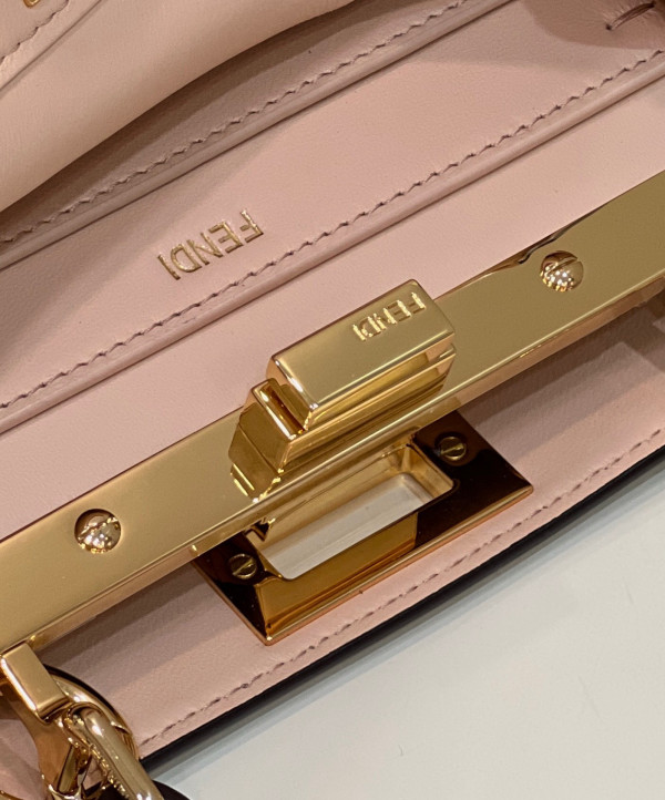 F**di peekabooiseeu-27x21x11cm