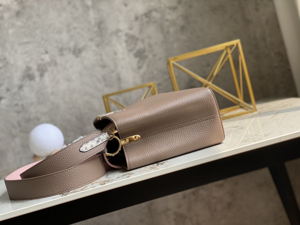 l0*is V*t0n capucines mm