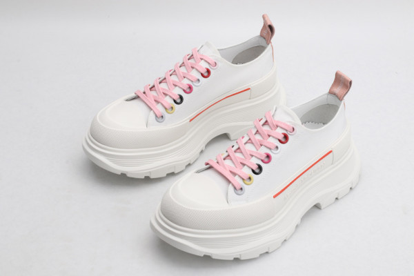 ale*d*r M*Q*en tread slick lace up