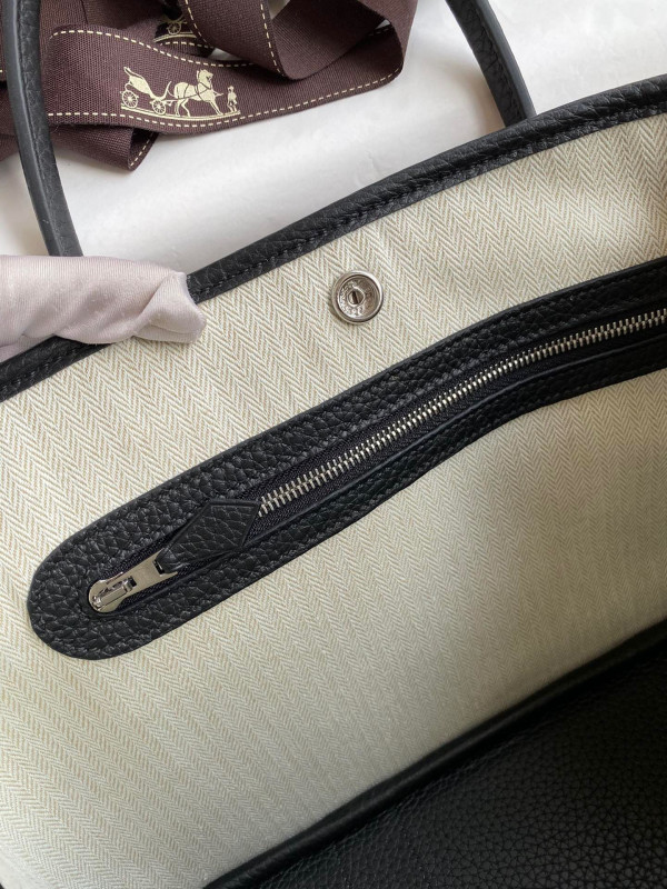 H**mes garden party 30