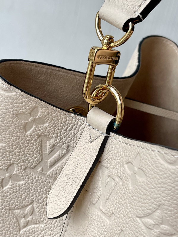 l0*is V*t0n nÉonoÉ mm