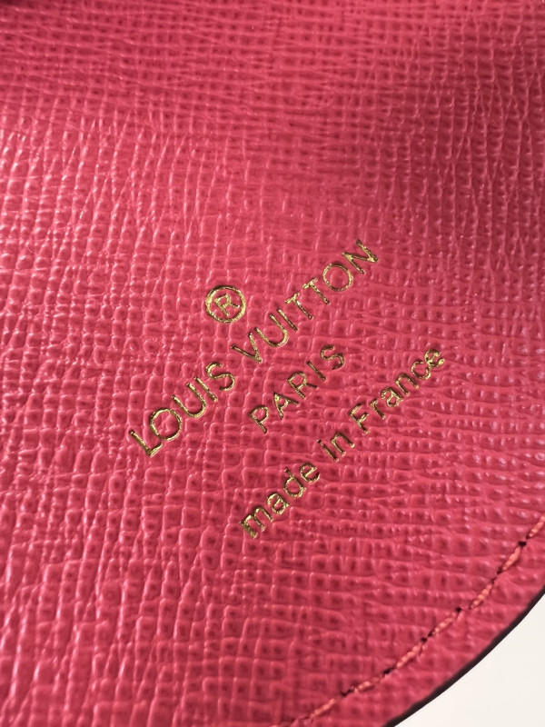 l0*is V*t0n illustre ice skate bag charm and key holder