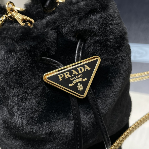 Pra*a  shearling bucket bag