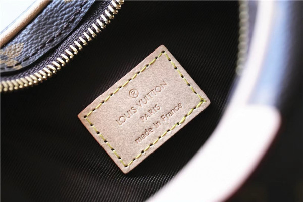 l0*is V*t0n croissant mm