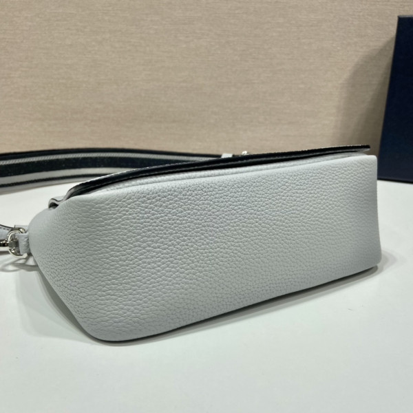 Pra*a leather shoulder bag-23*18*9cm