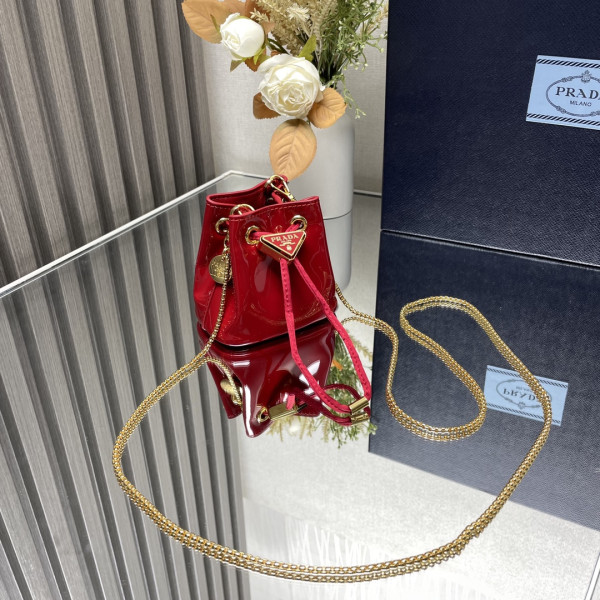 Pra*a shearling bucket bag-9-9-6cm