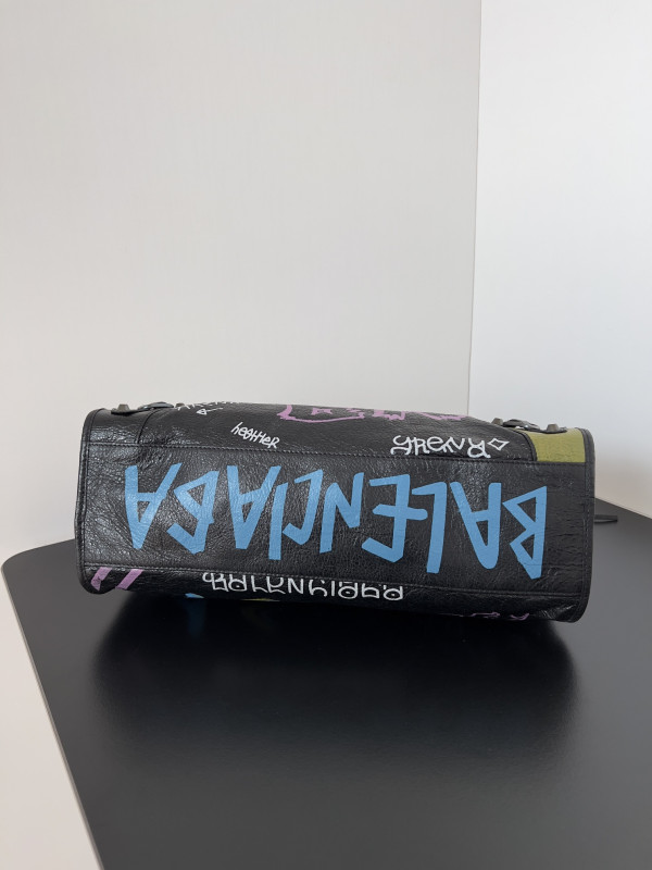 Balenciag Graffiti Classic City-38*14*24CM