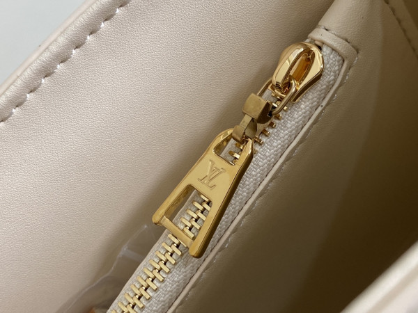 l0*is V*t0n twist mm-23*17*9.5cm