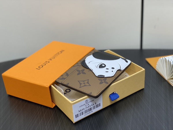 l0*is V*t0n card holder-11*7*0.5cm