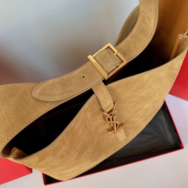 Y*L le 5 À 7 large soft hobo bag - 30x31x13cm