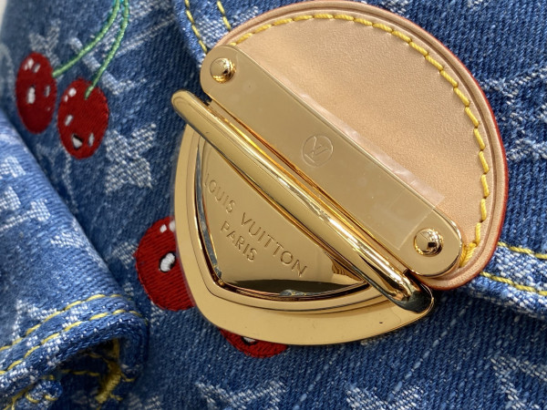 l0*is V*t0n venice backpack