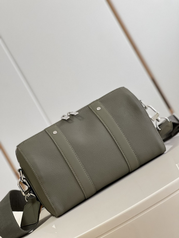 l0*is V*t0n city keepall